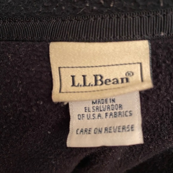 LL Bean black zip front fleece jacket size-XS - Picture 2 of 3